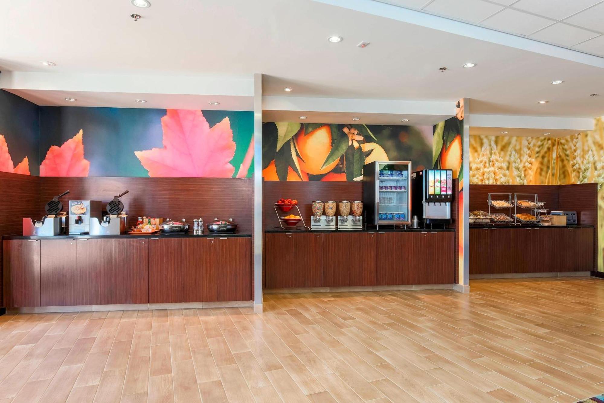 Fairfield Inn & Suites By Marriott Pleasanton Exteriör bild