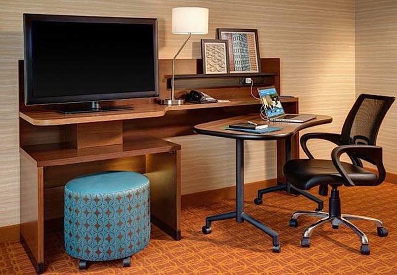 Fairfield Inn & Suites By Marriott Pleasanton Exteriör bild